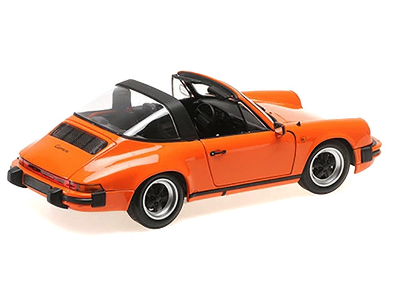 Porsche 911 Carrera 3.2 Targa 1983 Orange