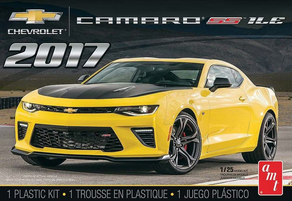 AMT 2017 Chevrolet Camaro SS 1LE 1:25 Model Kit – AMT1074M/12