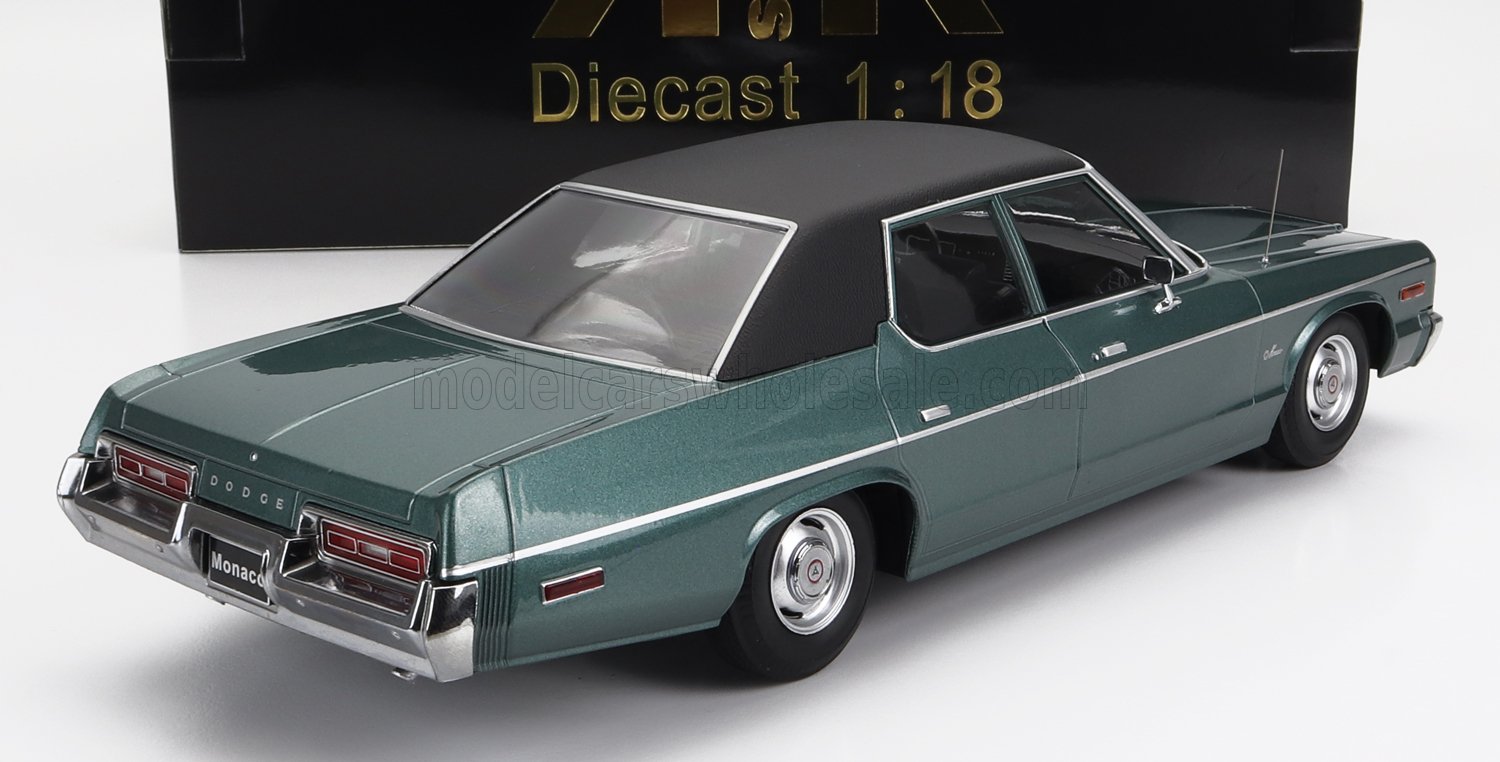 DODGE - 1974 MONACO (Green Metallic)