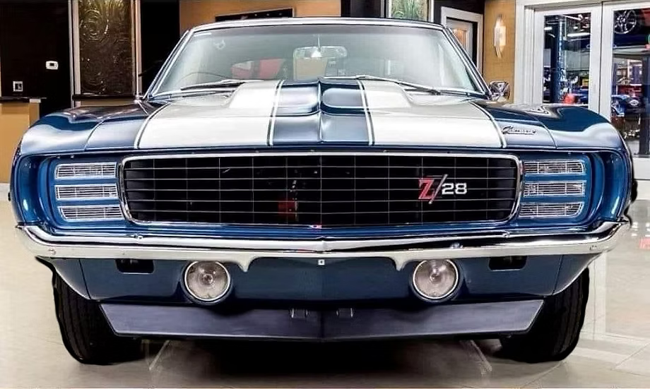 1969 Camaro Rally Sport Z/28 Dusk Blue (Limitée à 302 unités seulement-Limited to 302 units only)
