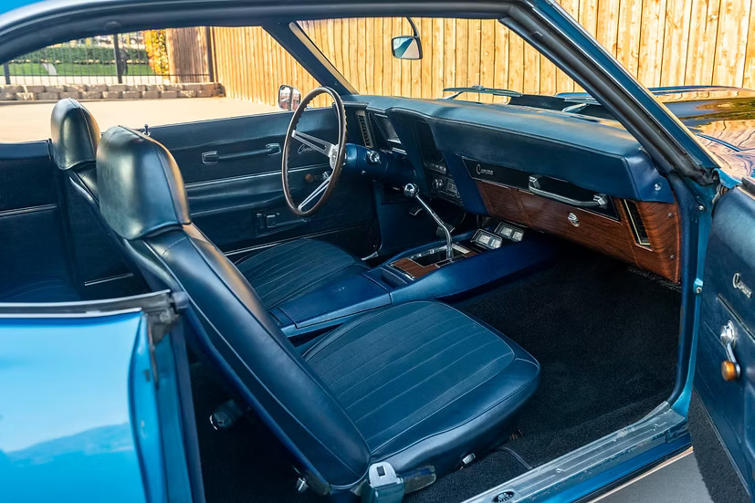 1969 Camaro Rally Sport Z/28 Dusk Blue (Limitée à 302 unités seulement-Limited to 302 units only)
