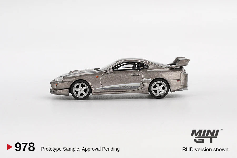 (limitm 1 par client) MINI GT- Toyota Supra VeilSide Combat V-II – Combat Grey MGT00978