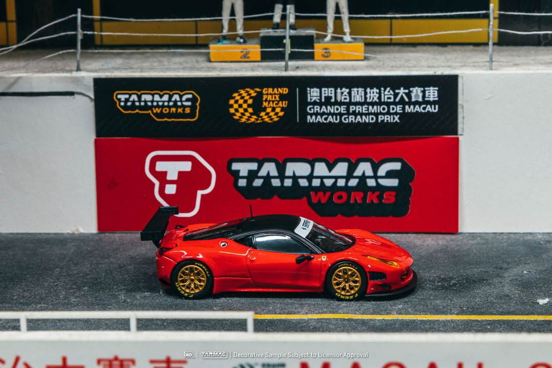 (PRE-ORDER 2025) Tarmac Works 1:64, Ferrari 458 Italia GT3 Red Road64