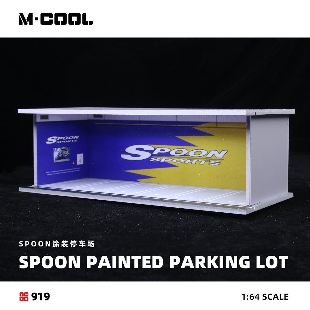 M·COOL 1:64 C-SPOON Painted Parking Lot - With Lights MC914919