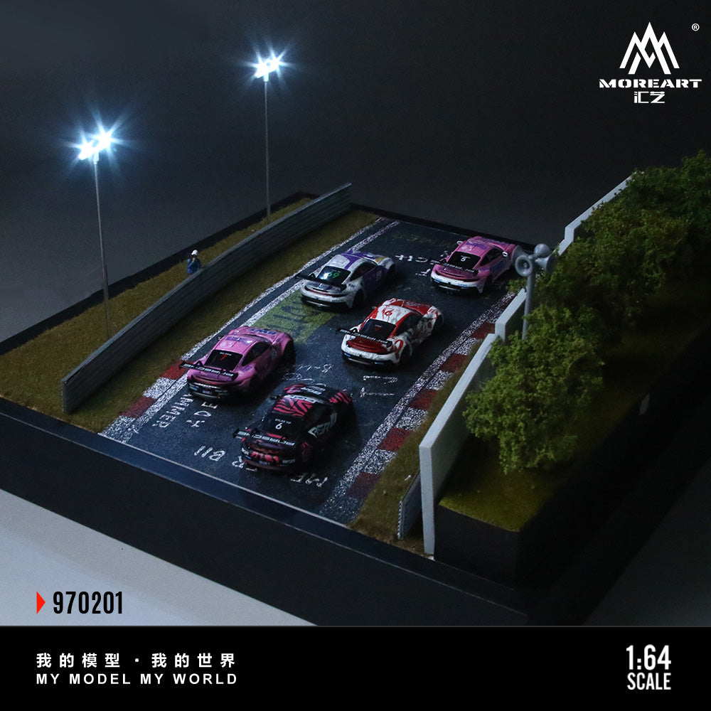 MoreArt Diorama 1:64-NURBURGRING CIRCUIT O2 MODEL MO970201