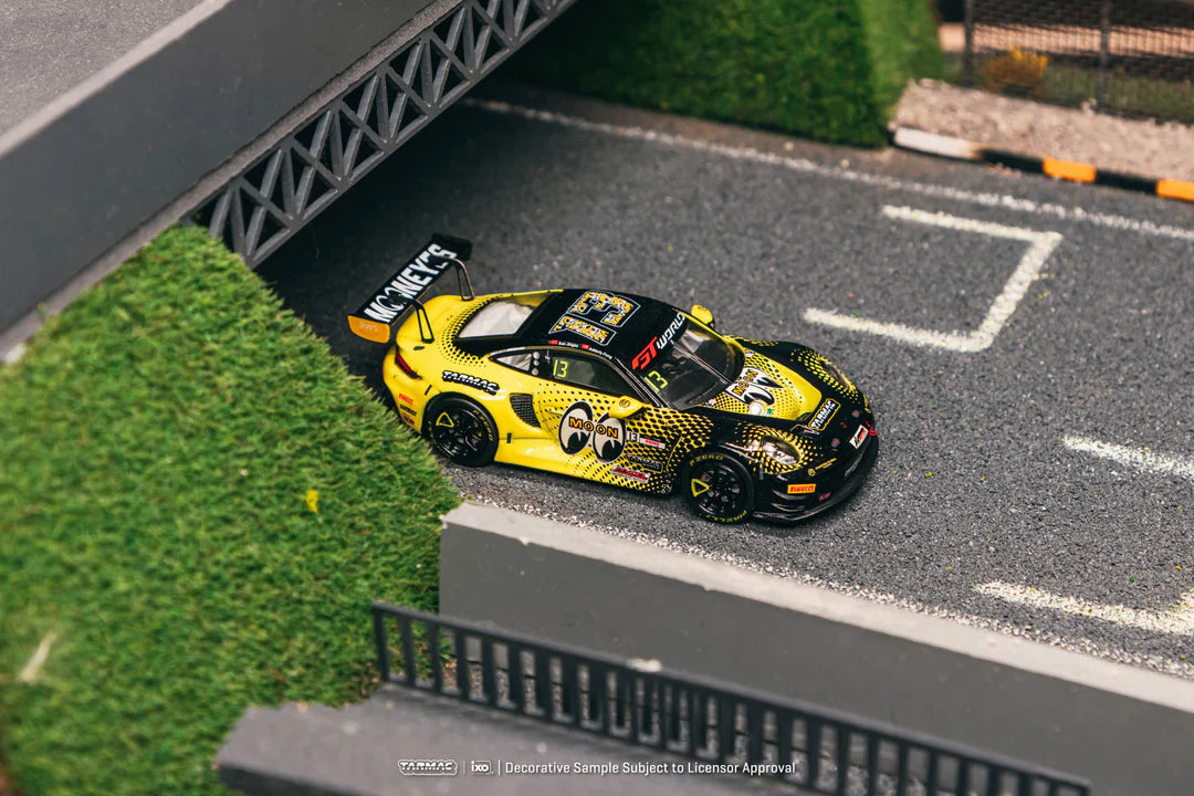 Porsche 911 GT3 R GT World Challenge Asia 2025 Phantom Global Racing