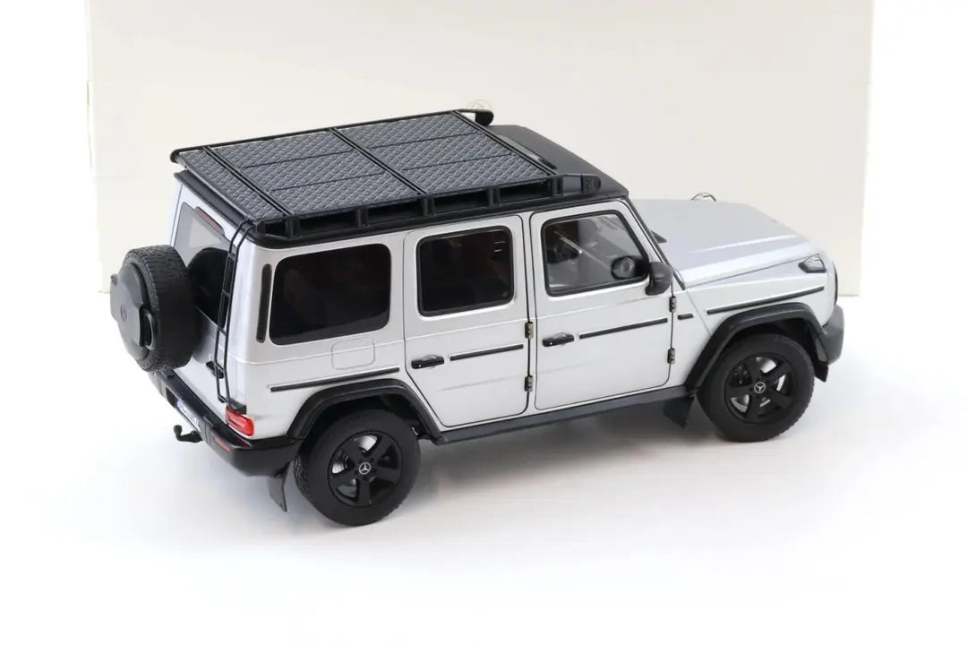 Mercedes-Benz Classe G 2024 Iridium Silver 1:18 – Norev 183030