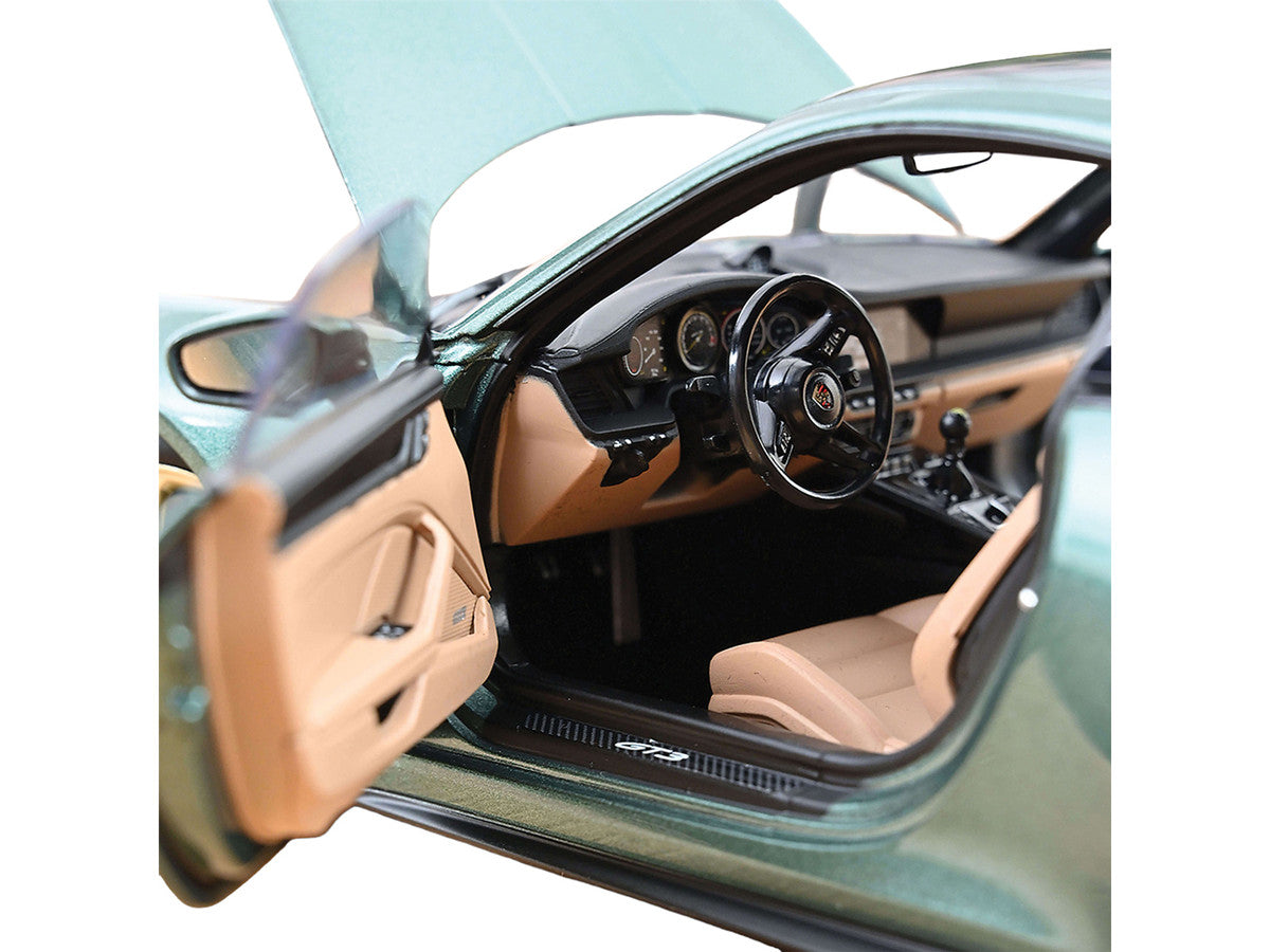 2021 Porsche 911 GT3 (Malachite Green Metallic)