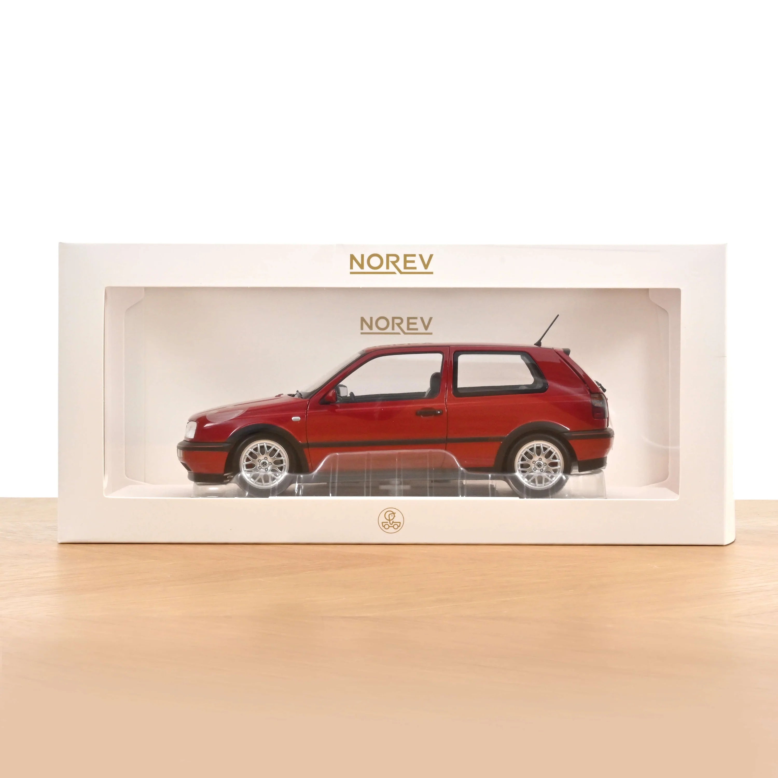Volkswagen Golf GTI 1996 Flash Red 1:18 – Norev 188418