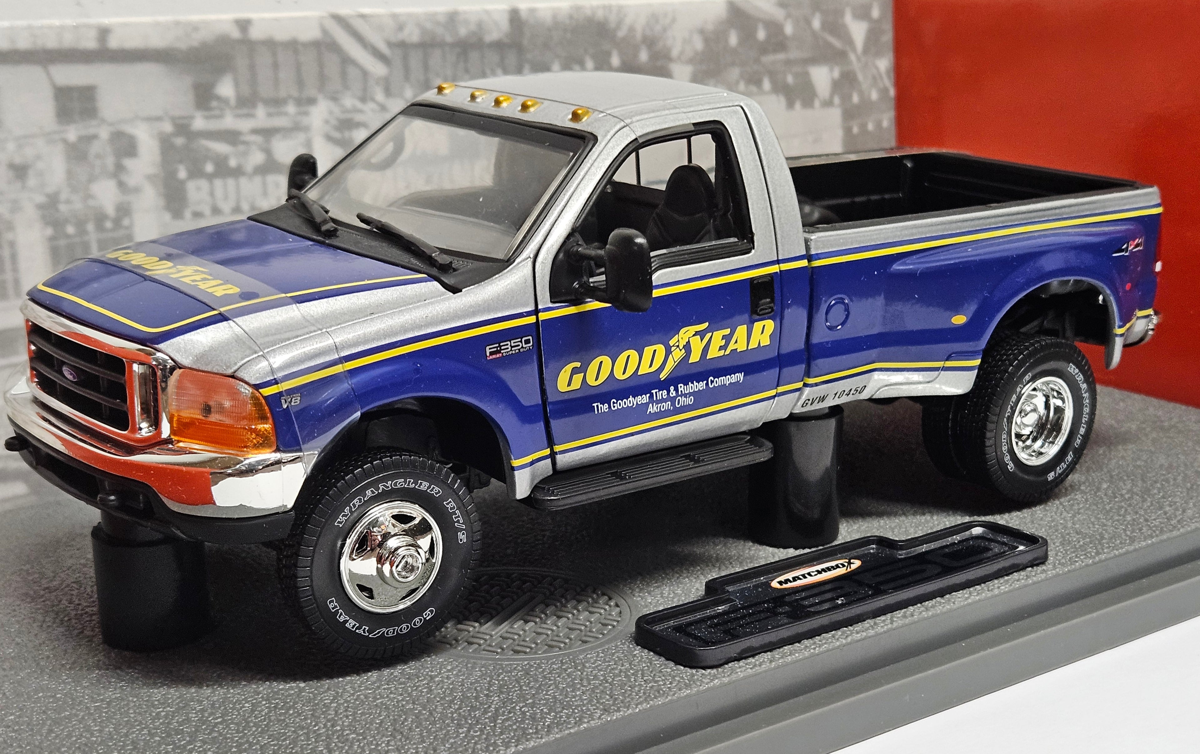 Goodyear, 1999 FORD F-350 (Échelle-Scale 1:24)
