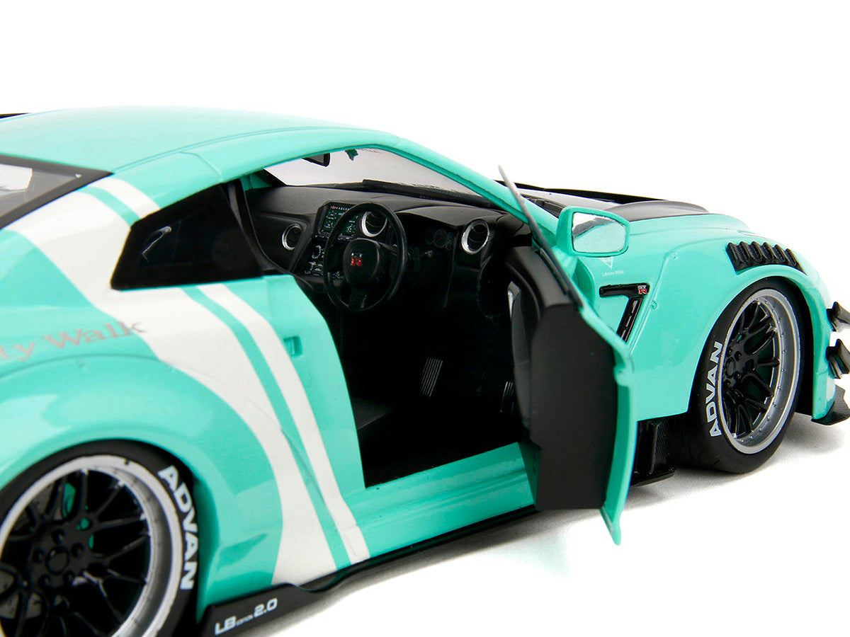 Nissan GT-R (R35) Liberty Walk Body Kit 2.0 RHD (JD36382)