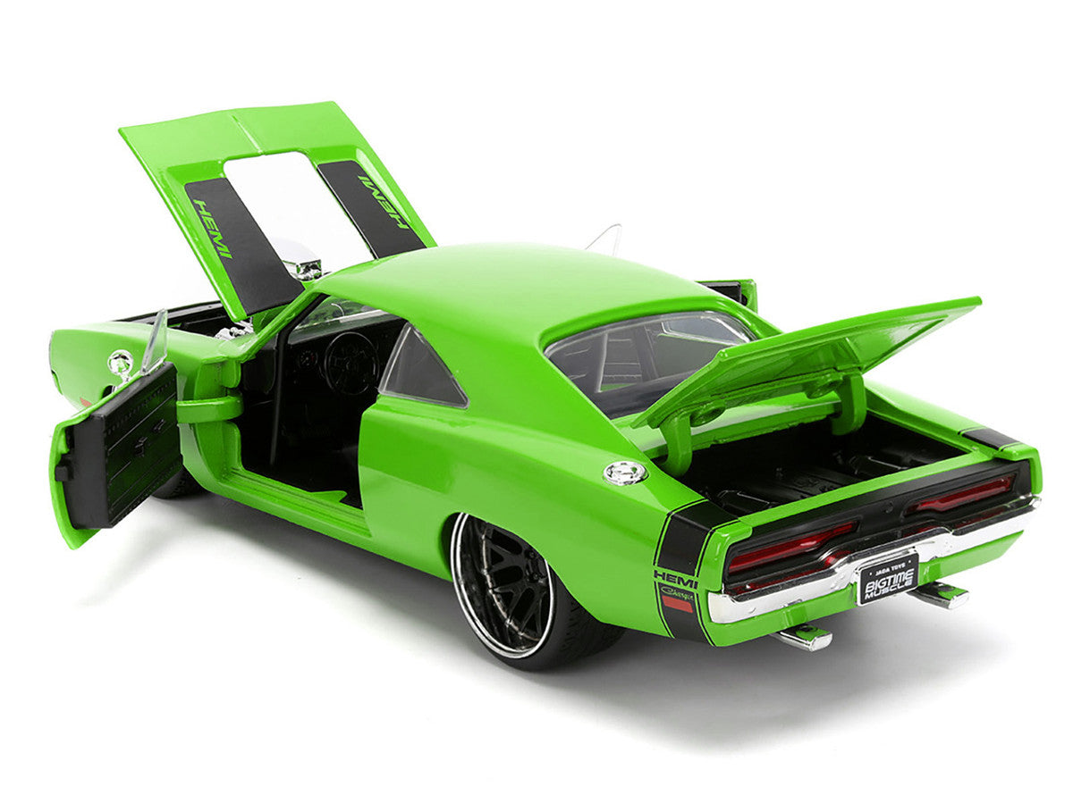 1970 Dodge Charger R/T (Bright Green)