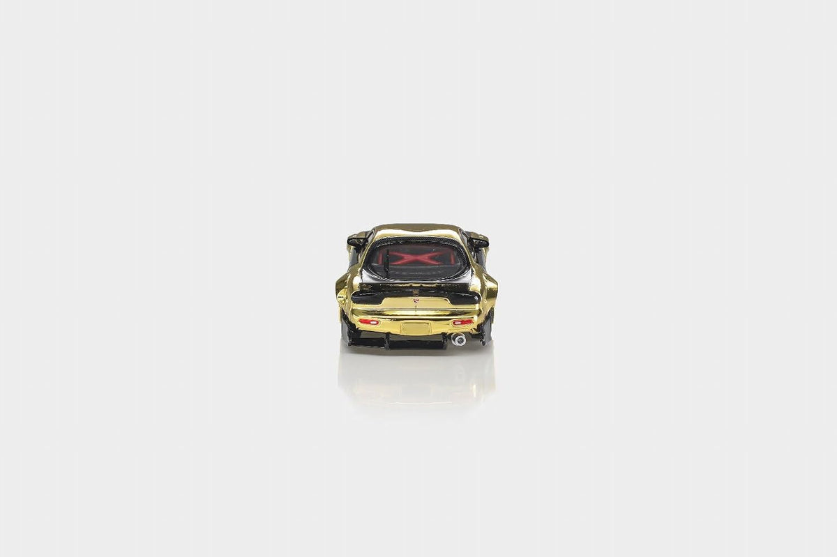 MODELMODEL 1:64 Mazda RX-7 FD Rocket Bunny – Plaqué or – Exclusivité HK Toycar Salon 2026 – MM64-RX7FDR-HKTCS2026