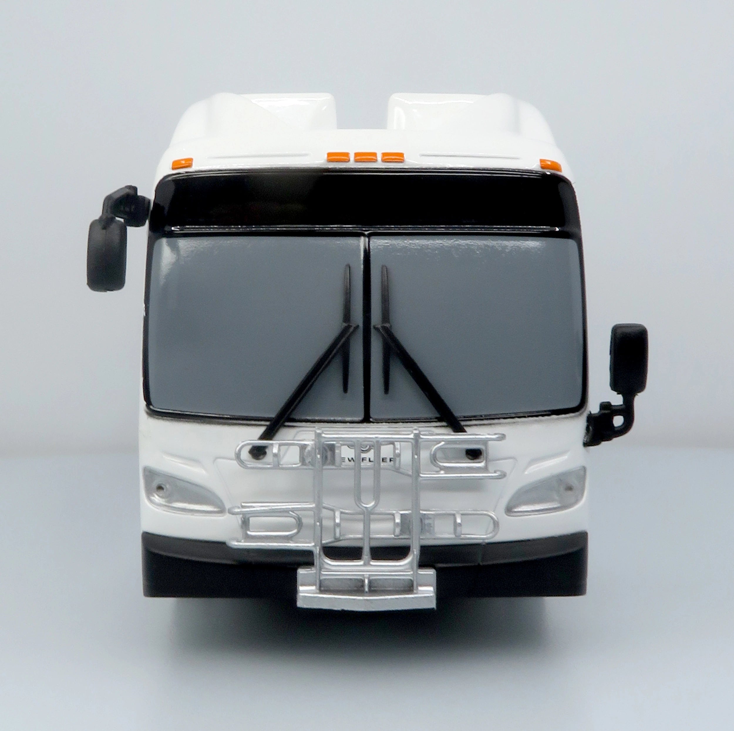 NFI Xcelsior XN40 Transit Bus: Blank White
