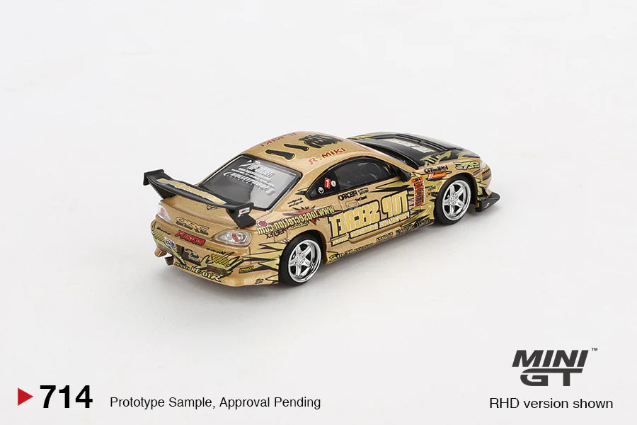 MINI GT- Nissan Silvia (S15) Top Secret D1GP- Gold (MGT00714)