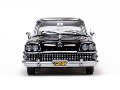 1958 Buick Limited Riviera Coupe in Black Charcoal (Échelle-Scale 1:18)