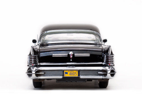 1958 Buick Limited Riviera Coupe in Black Charcoal (Échelle-Scale 1:18)