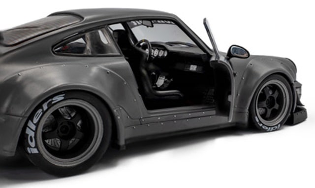 (PRE-ORDER 2025-26) SOLIDO-Porsche 964 RWB 1:18th Nardo Grey Body Kit with Akira Nakai Figure