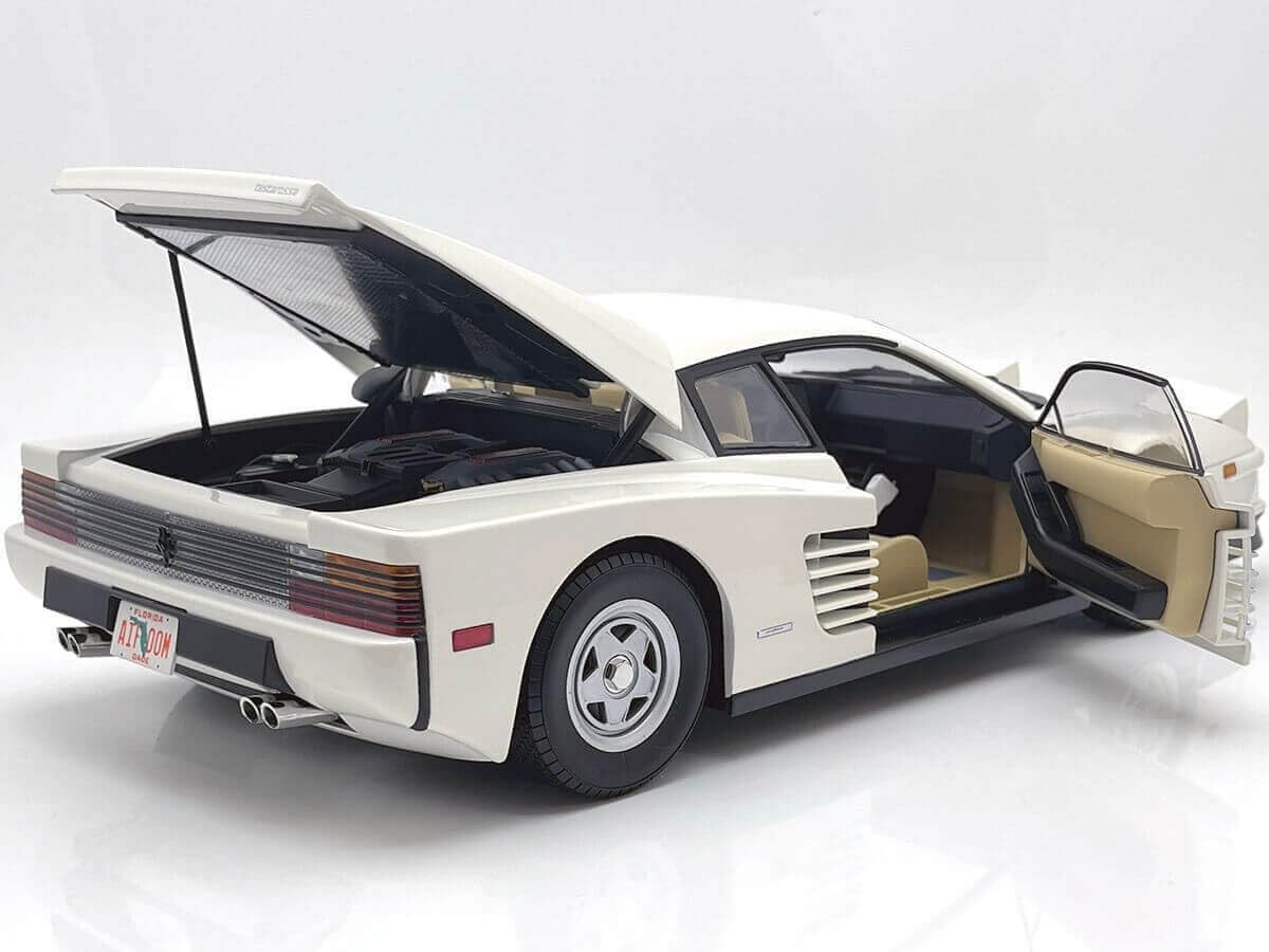 KK SCALE 1/12 - 1984 Ferrari Testarossa Monospeccio US-Version (Miami Vice)
