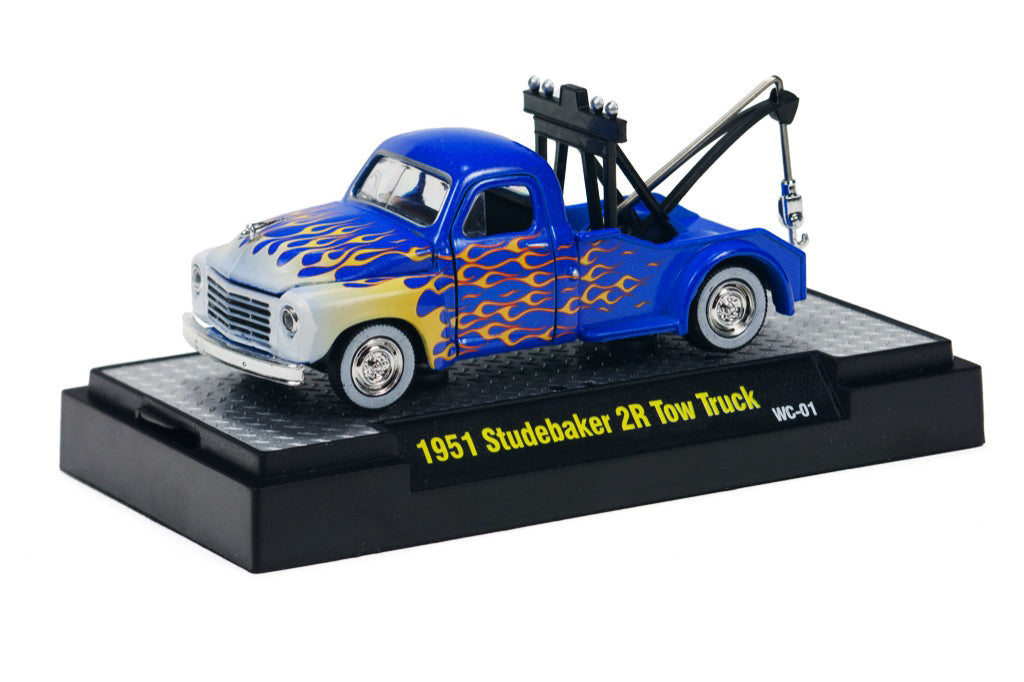 1951 Studebaker 2R Tow Truck – M2 Machines Wild Cards Release WC-01 (32500-WC-01-B)