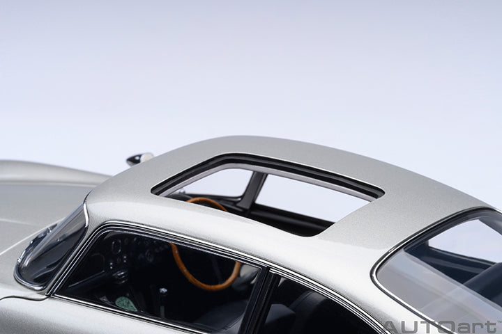 Aston Martin DB5 (James Bond, Goldfinger)