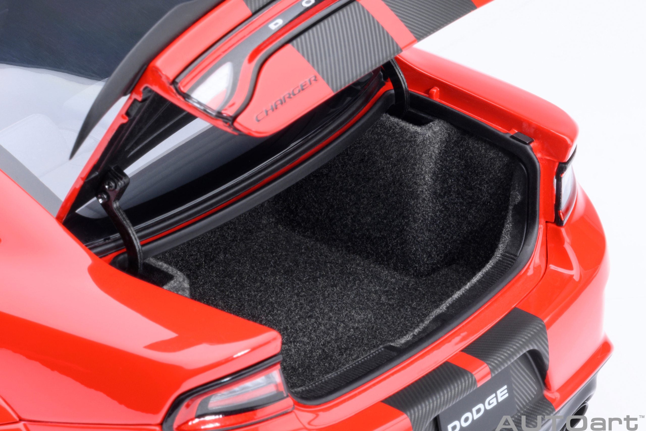 AutoArt 1:18- Dodge Charger Scat Pack Widebody (TorRed) AA71759