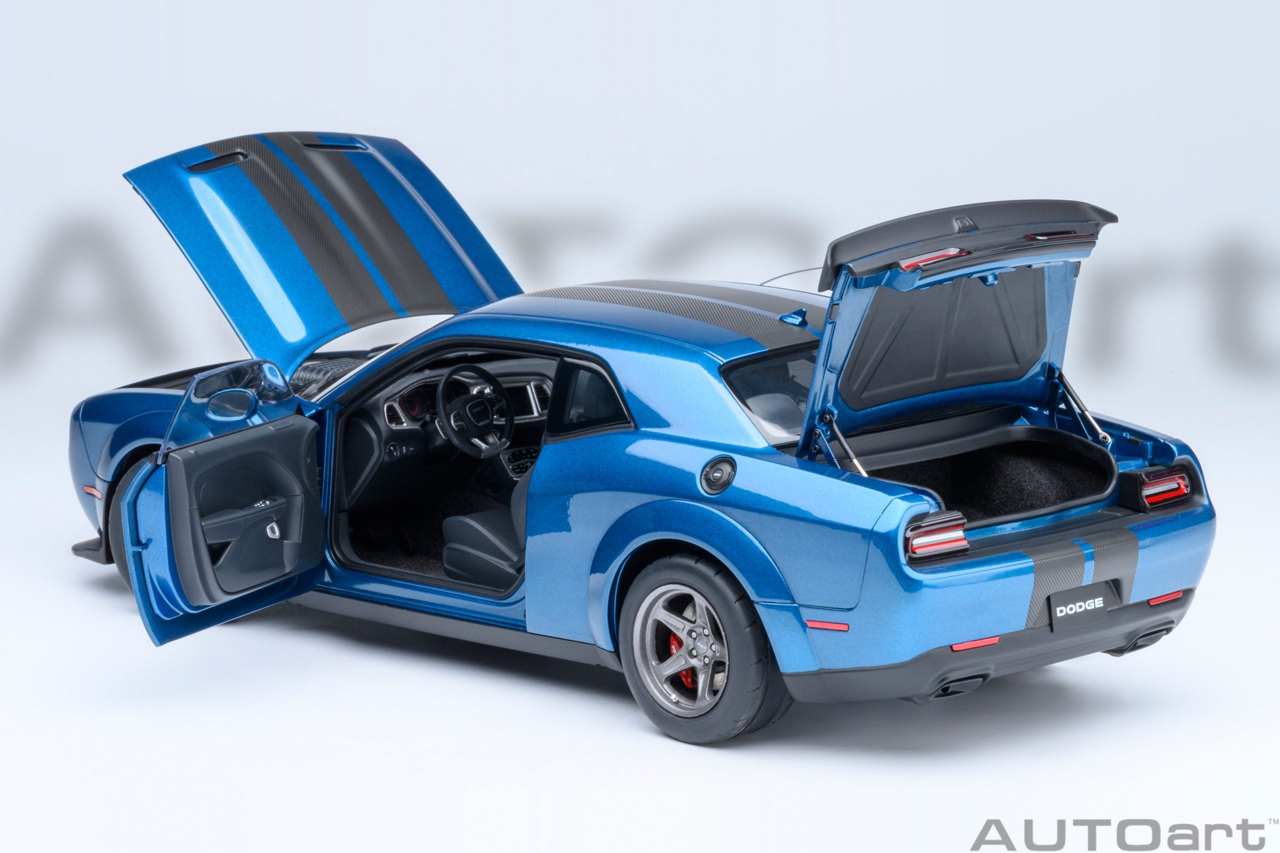AutoArt 1:18-Dodge Challenger SRT Superstock 2023 (Frostbite) AA71767
