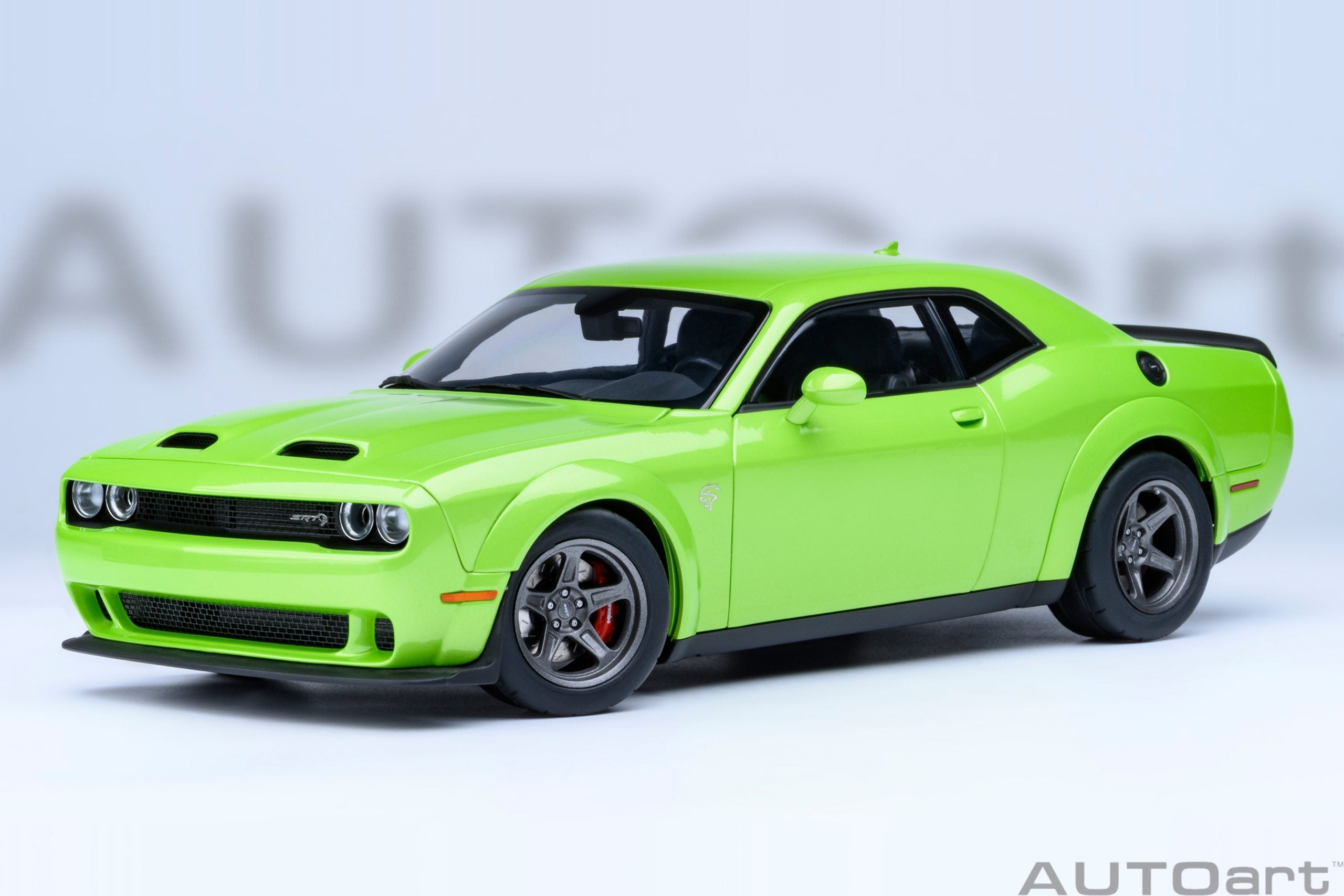 AutoArt 1:18-Dodge Challenger SRT Superstock 2023 (Sublime) AA71769