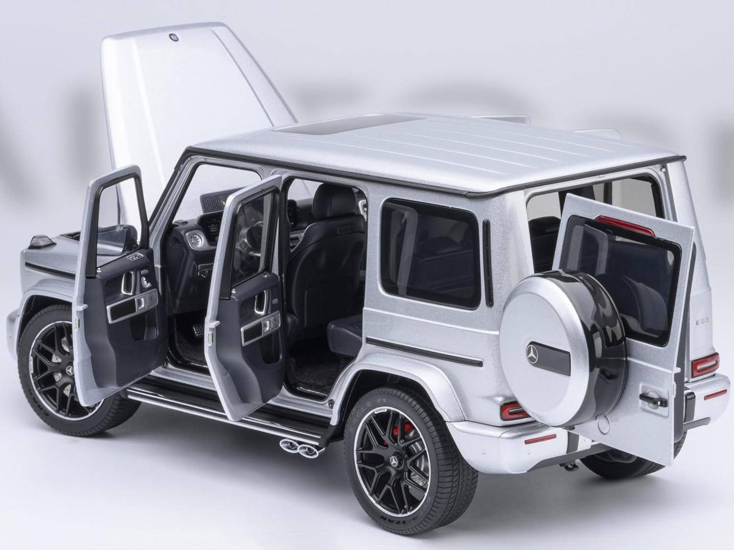 AUTOART-2019 AMG G63 Iridium Silver Metallic 1/18