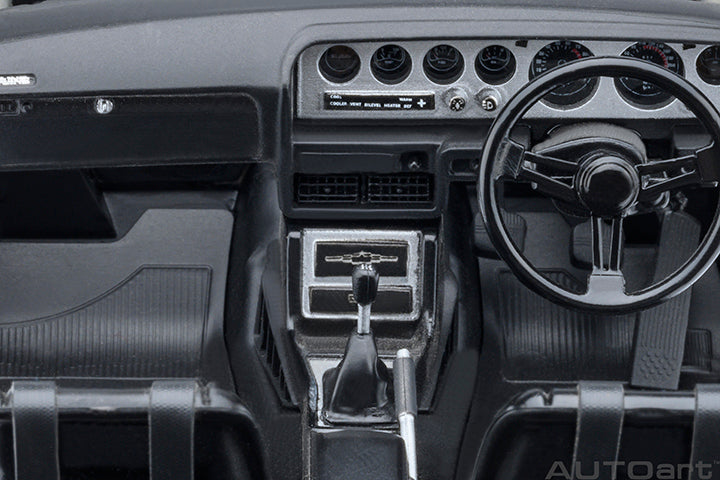 NISSAN SKYLINE 2000 GT-R (KPGC110) TUNED VERSION (SILVER)