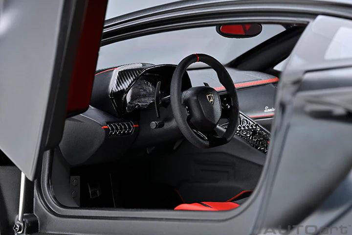 Lamborghini Aventador SVJ