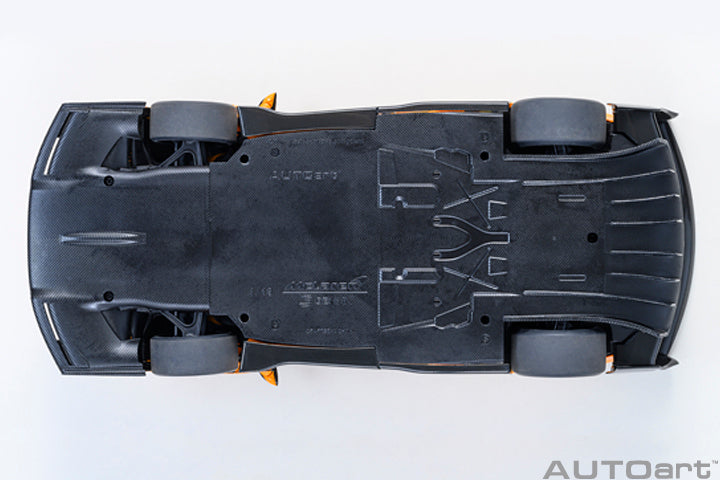 AUTOart 1:18 McLaren Senna GTR – Orange – AA81956