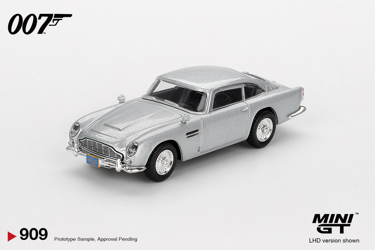 Mini GT 1:64 Aston Martin DB5 – James Bond Casino Royale – Emballage anglais – MGT00909-007E