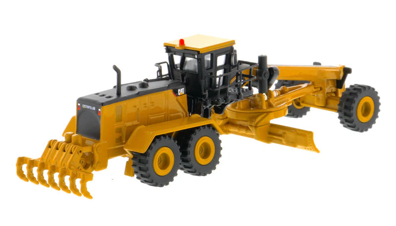 CAT Caterpillar 24M Motor Grader, Elite Series (1/125 Scale)
