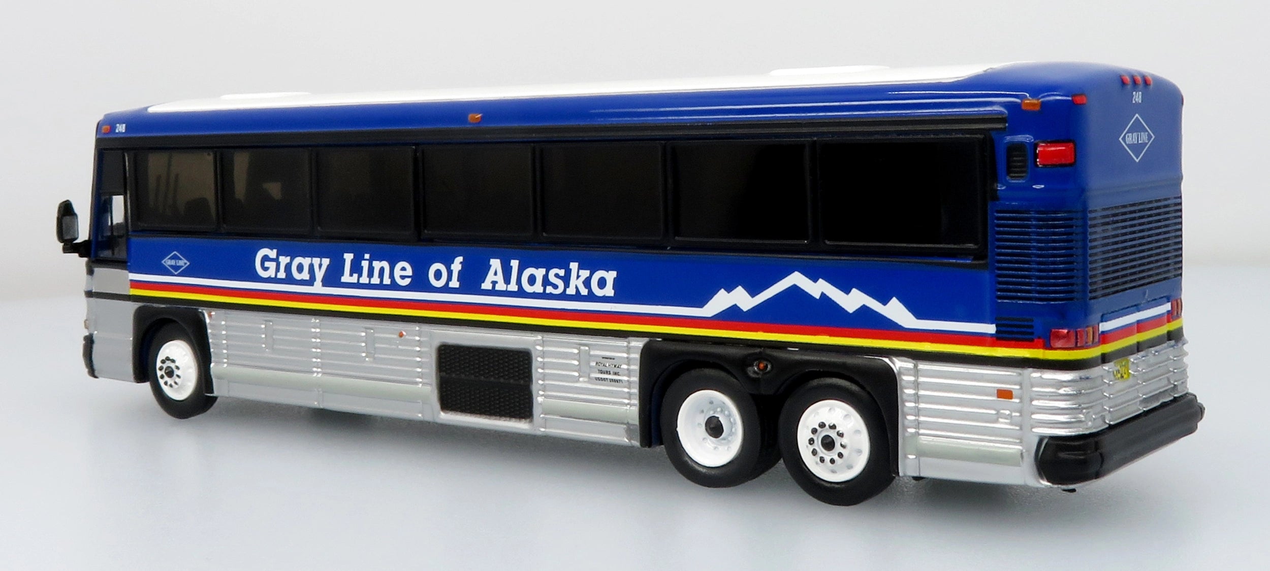 2001 MCI D4000 Coach: Gray Line Alaska