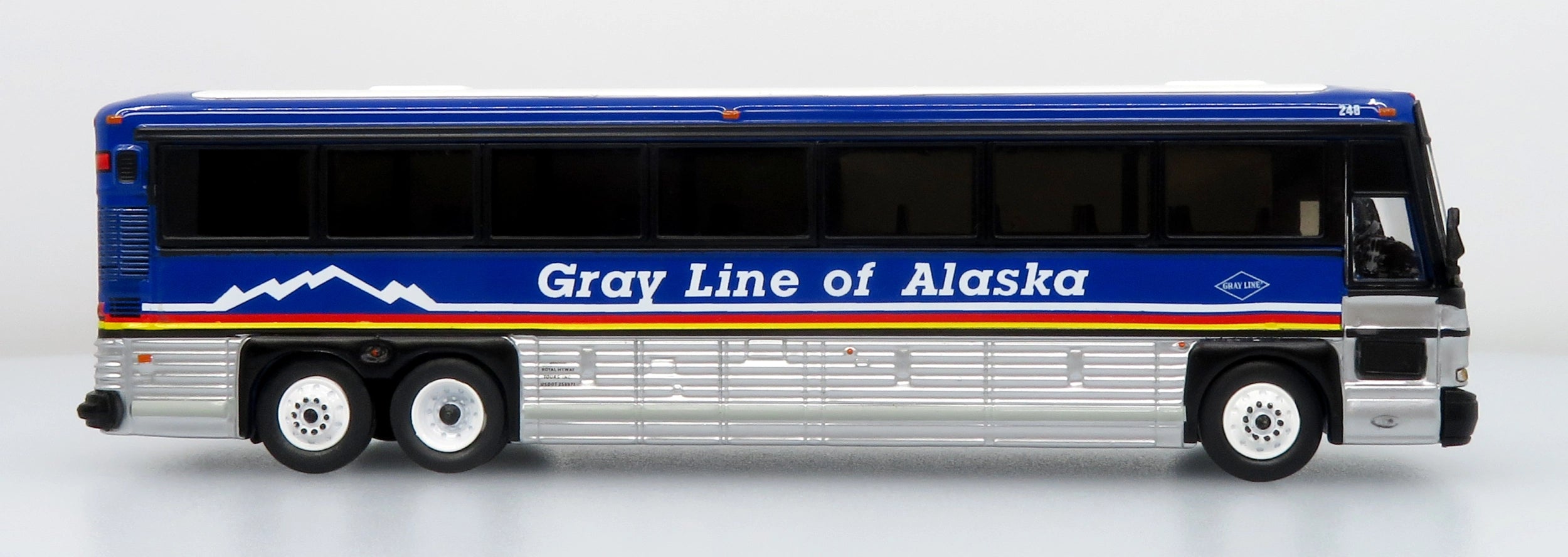 2001 MCI D4000 Coach: Gray Line Alaska