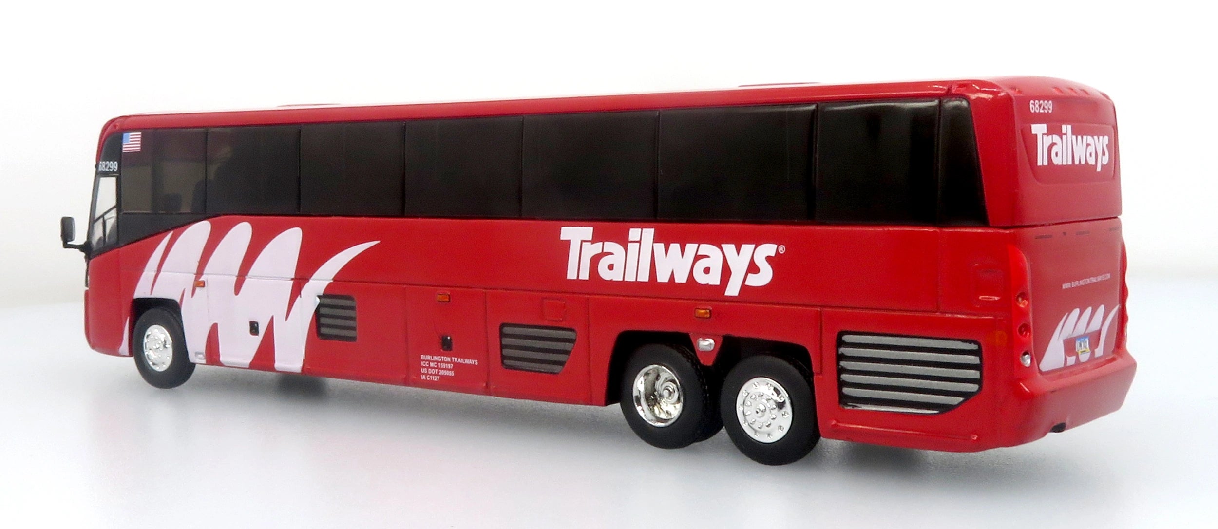 Autobus MCI D4520 Coach Burlington Trailways 1:87 — Iconic Replicas 87-0661