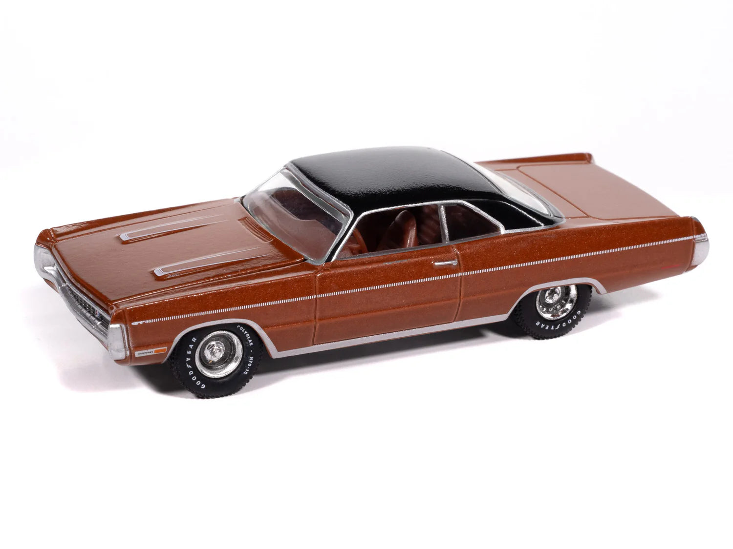 Auto World-1970 Plymouth Sport Fury (Burnt Orange Poly) (AWSP192-A)