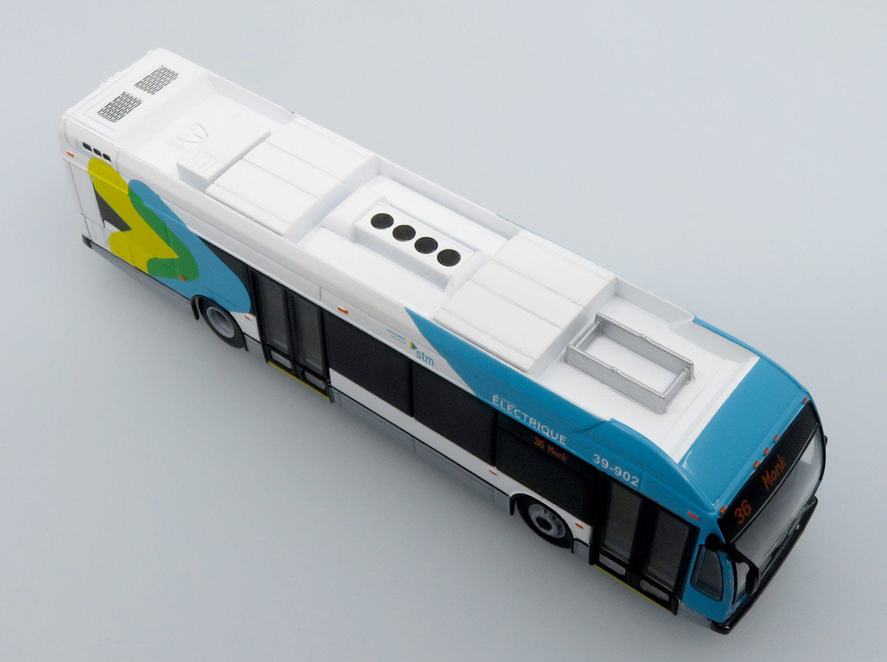 NOVA BUS LFSE TRANSIT BUS: STM MONTRÉAL (Échelle-Scale 1:87)