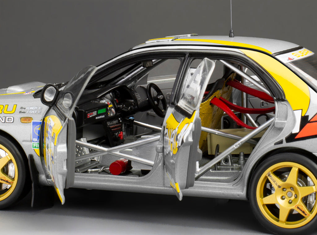 Subaru Impreza 555 –