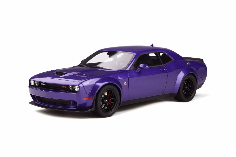 GT Spirit 1:18 Dodge Challenger R/T Scat Pack Widebody Purple GT248
