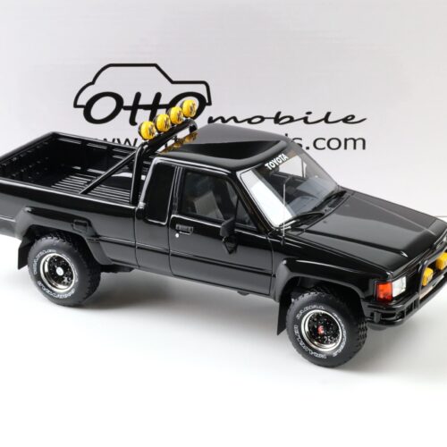 OttOmobile 1:18 Toyota Hilux SR5 Back to the Future 1985 Glossy Black – OT481B