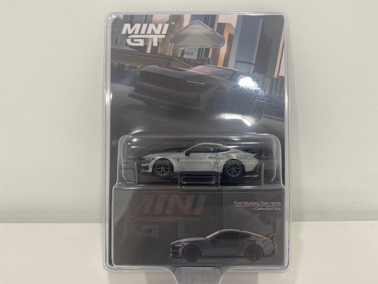 CHASE CAR Ford Mustang Dark Horse Chrome Silver - Mini GT 1:64 - MGT00957-BLC