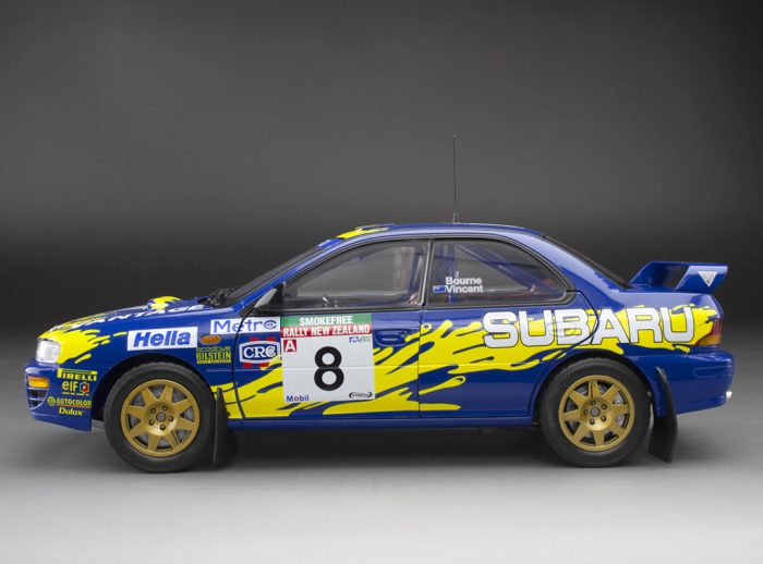 Subaru Impreza 555 –
