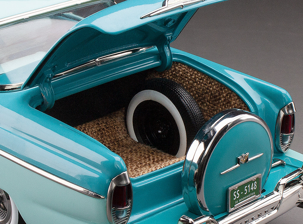 1956 Mercury MontClair Hard Top with spare tire – Niagara Blue/Lauderdale Blue