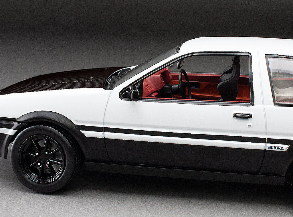 Toyota Sprinter Trueno GT Apex (AE86) – White/Black (SS51003)