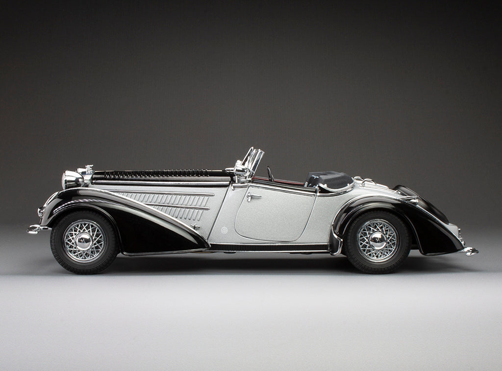 1939 Horch 855 Roadster - Black / Silver