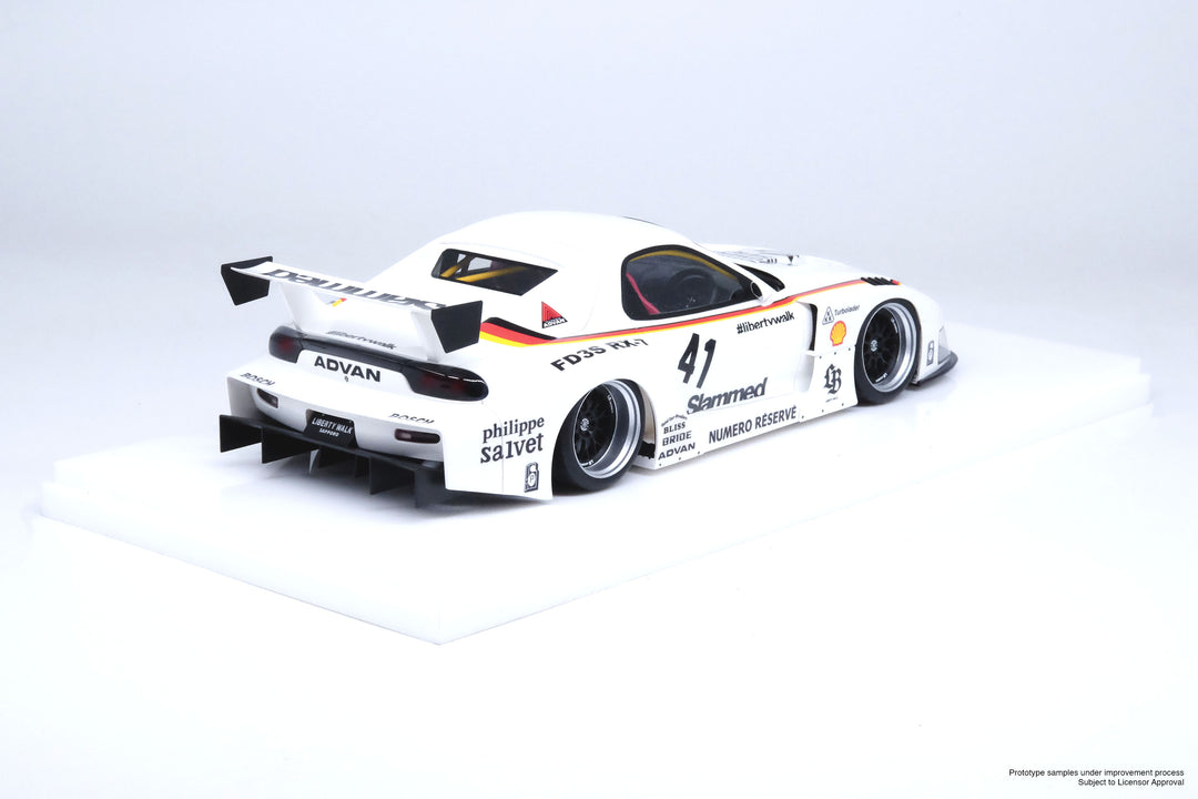 1:18 Mazda RX7 (FD3S) LB-SUPER SILHOUETTE WHITE