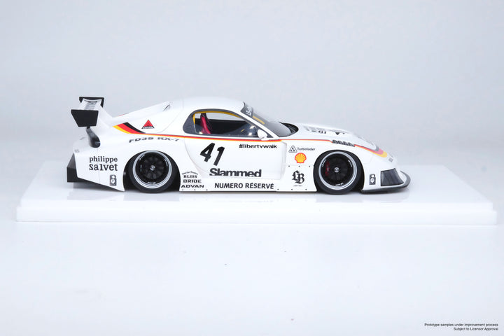 1:18 Mazda RX7 (FD3S) LB-SUPER SILHOUETTE WHITE