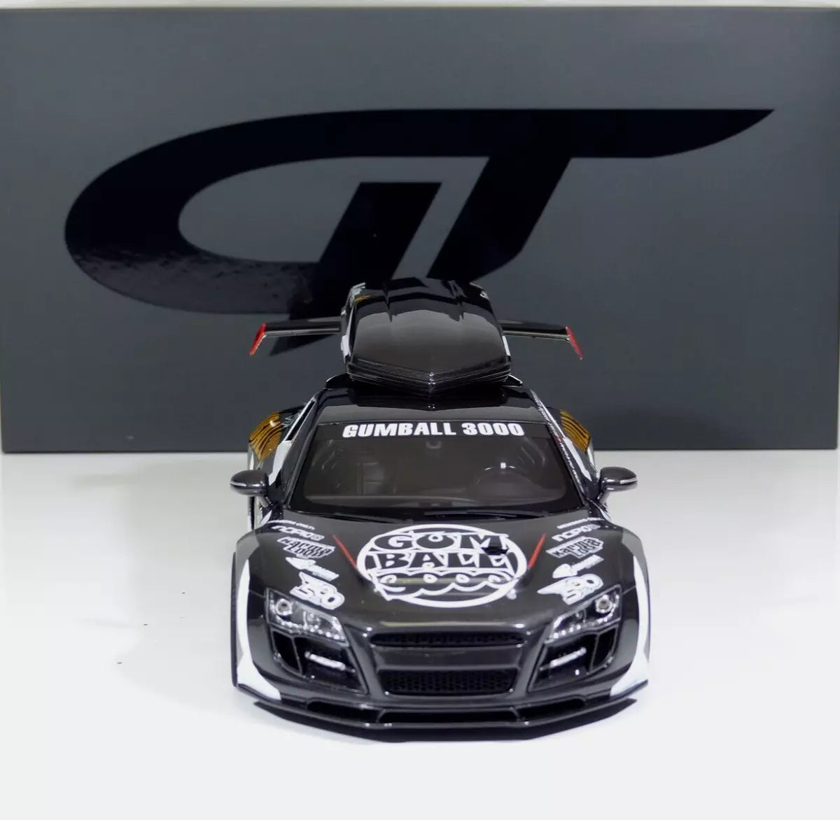 Audi R8 Gumball